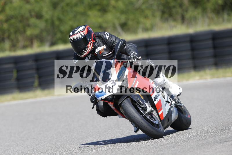/48 25.08.2025 Cornu Master School ADR/gruen-vert/53